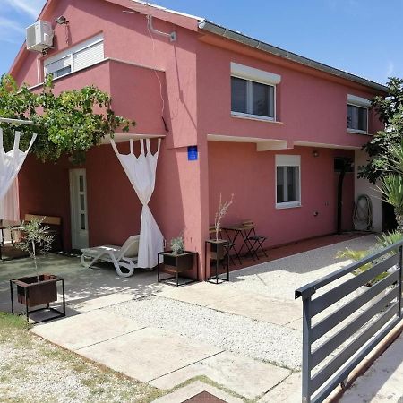 House For Rent Paola Villa Ražanac Exteriör bild