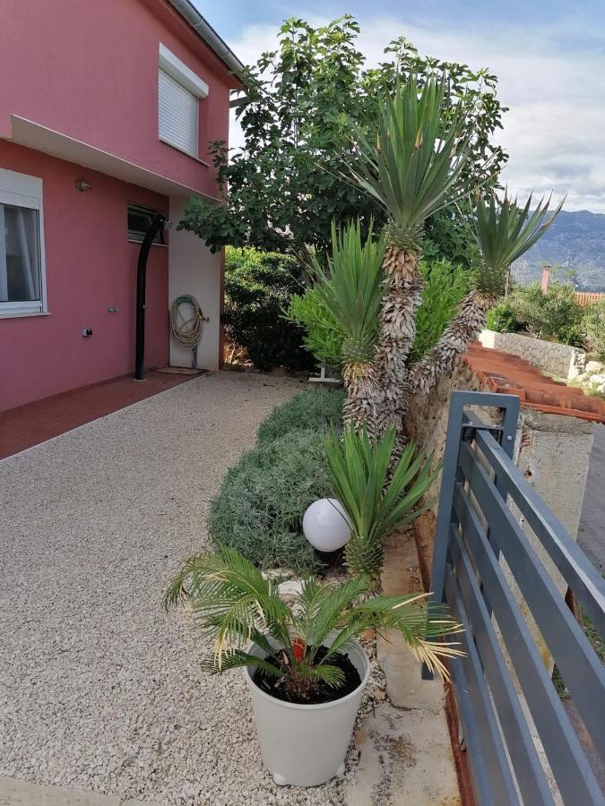 House For Rent Paola Villa Ražanac Exteriör bild